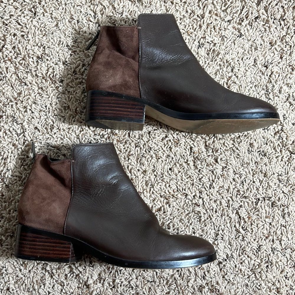 COLE HAAN BROWN LEATHER & SUEDE BOOTIE SIZE 8.5